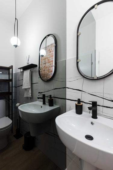 Apartament cu 2 camere decomandat, mobilat în Ultracentral