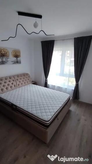 PROPRIETAR-inchieiez apartament 2 camere decomandat cu loc de parcare - 1
