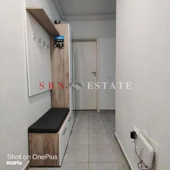 Apartament cu 3 camere semidecomandat, mobilat în Berceni
