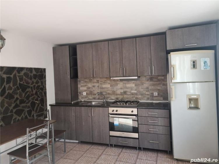 Casă cu 3 camere cu Teren 40 Mp în Central
