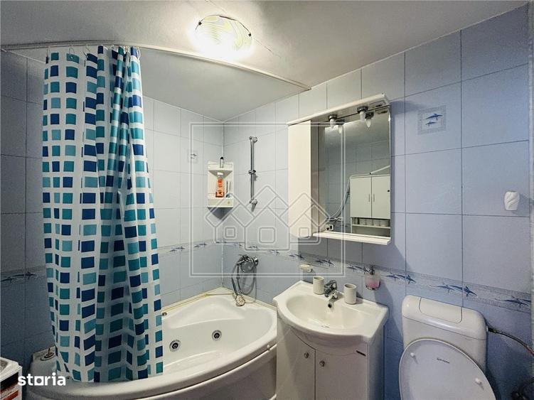 Apartament mobilat si utilat, 3 camere, balcon, zona Rahova - 9