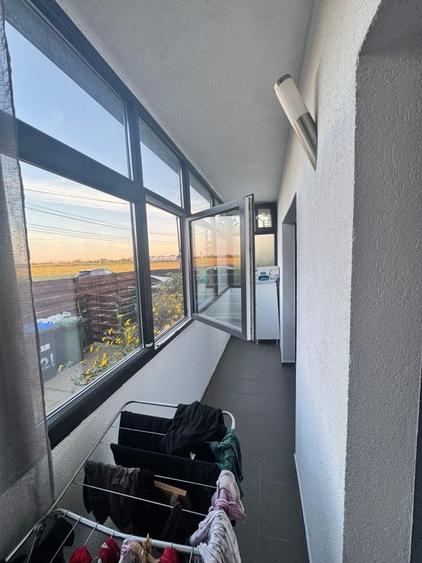 Apartament cu 3 camere decomandat în Dragomirești-Deal