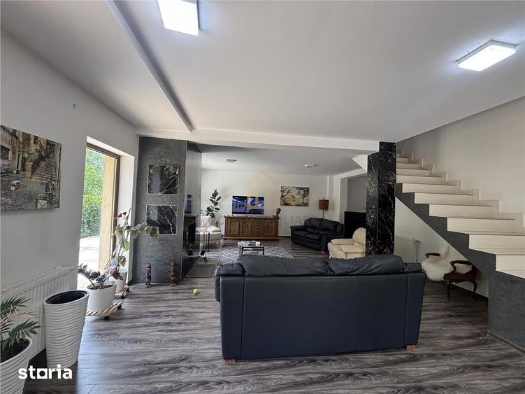 Casă cu 4 camere cu Teren 600 Mp în Central