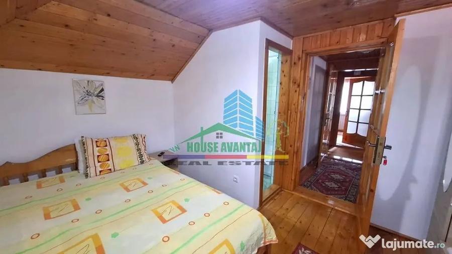 Casă cu 4 camere cu Teren 677 Mp în Lepșa
