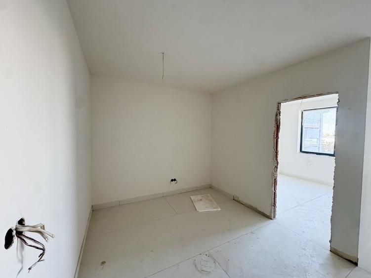 Apartament cu 2 camere decomandat în Giroc