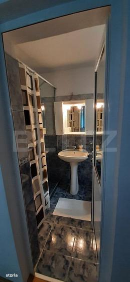 Casă cu 4 camere cu Piscina în Valea Mănăstirii
