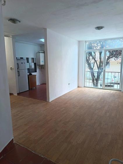 Garsonieră semidecomandată în Florești