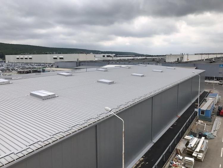 Spațiu industrial, de 4,500 mp, în Central