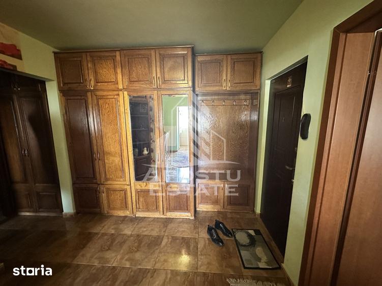 Apartament cu 2 camere în Girocului