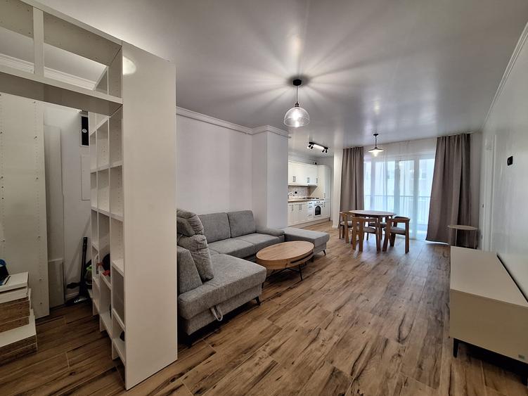 Apartament cu 2 camere semidecomandat, mobilat în Florești — fotografia 1
