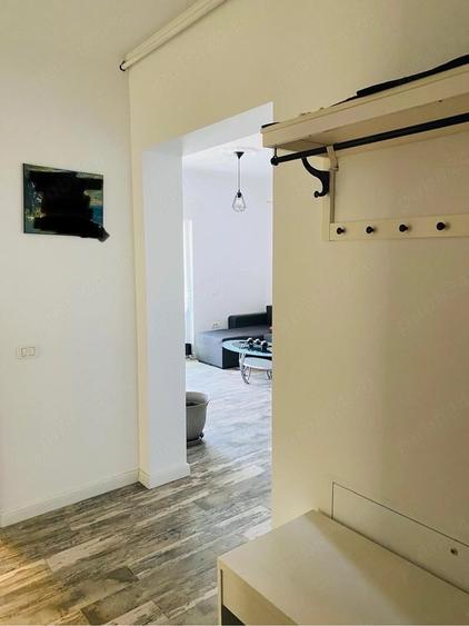 Apartament cu 2 camere decomandat în Giarmata