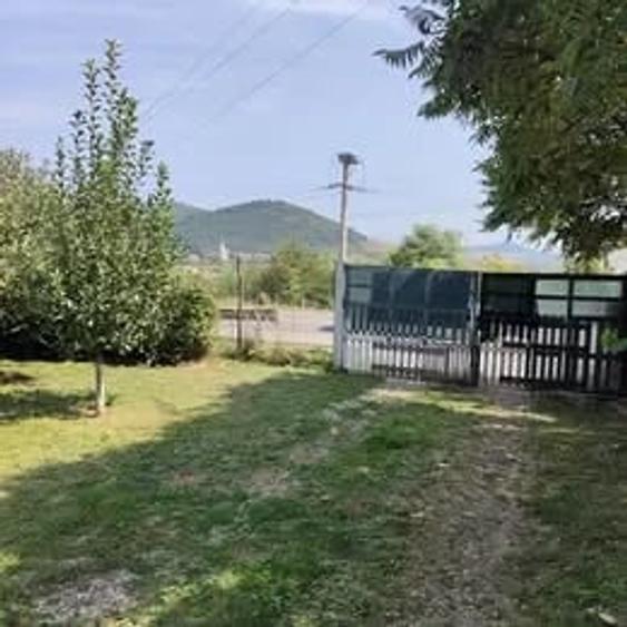 Teren de 1000 mp, în Exterior Vest