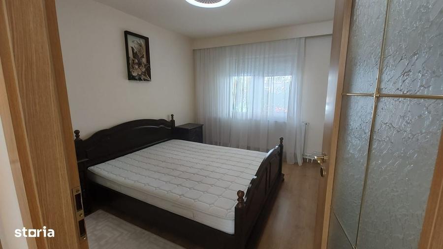 Apartament cu 3 camere decomandat în Ultracentral