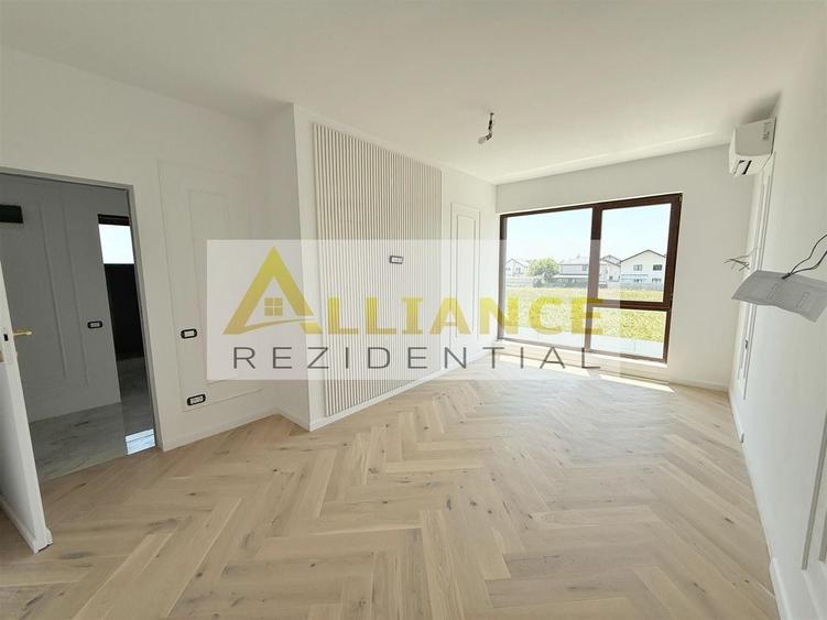 Casă individuală cu 5 camere cu Canalizare în Berceni