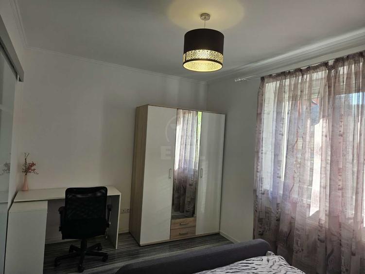 Apartament cu 2 camere semidecomandat în Plopilor