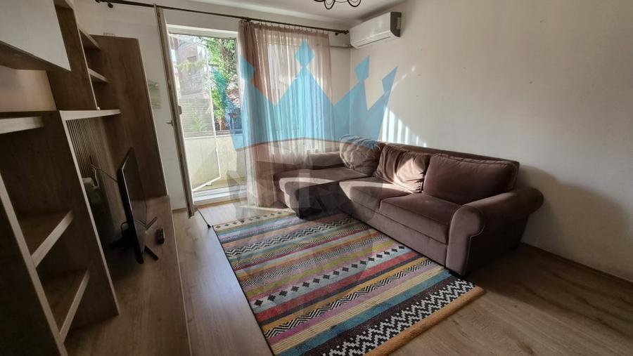 Apartament cu 2 camere semidecomandat, mobilat în Valea Ialomiței