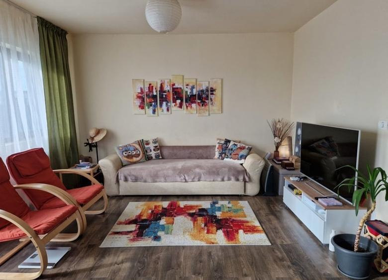 Casă individuală cu 5 camere cu Canalizare în Moșnița Nouă
