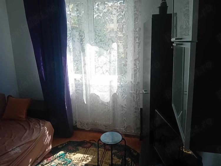 Apartament cu 2 camere semidecomandat în Dărmănești