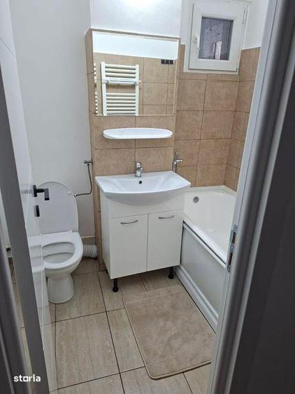 Garsonieră decomandată în Malu Mare