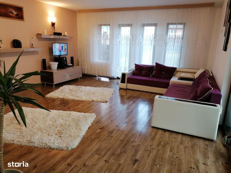 Casă cu 3 camere cu Teren 1197 Mp în Central