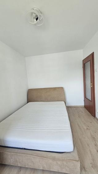 Apartament cu 3 camere decomandat, mobilat în Basarab