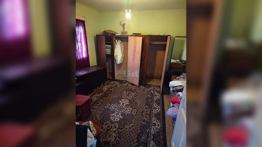 Casă cu 3 camere cu Teren 1685 Mp în Valter Mărăcineanu