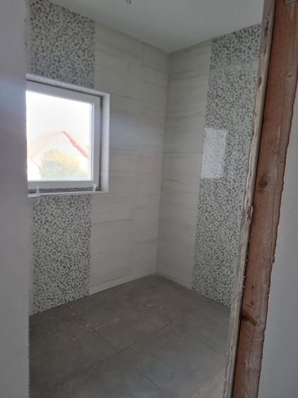 Duplex cu 6 camere cu Garaj în Sud