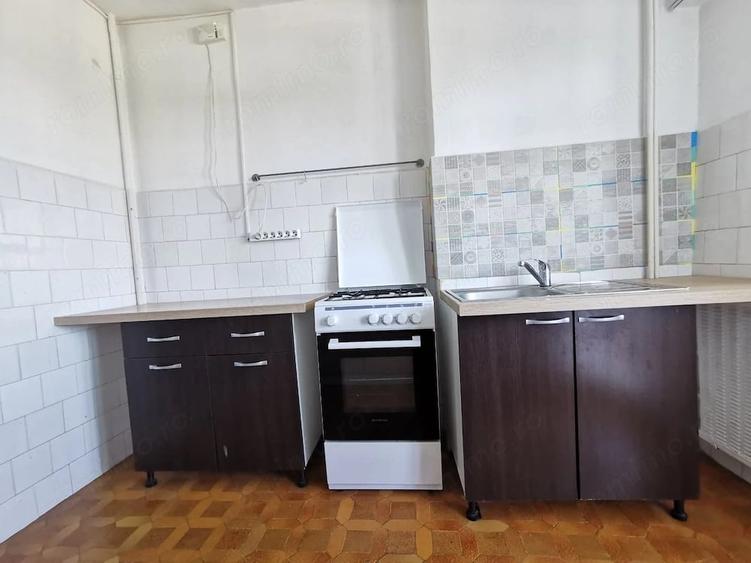 Apartament cu 2 camere decomandat în Brâncoveanu