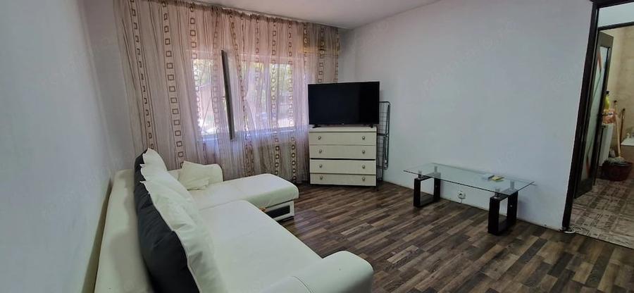 Apartament 2 camere Craiovi?a, ideal pentru locuin?a sau afacere - 12
