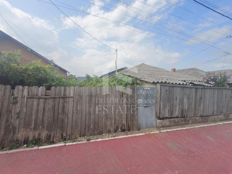 Casă individuală cu 3 camere cu Canalizare în Valu lui Traian