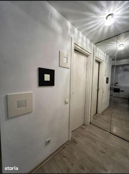 Apartament cu 2 camere semidecomandat în Dămăroaia