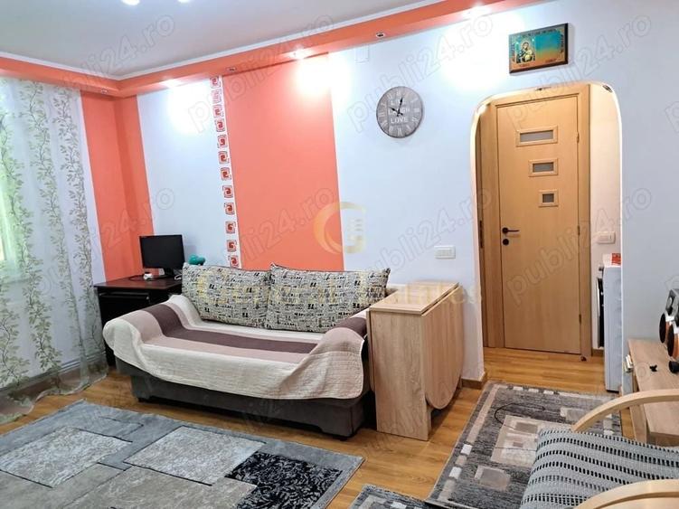 Apartament 2 camere decomandat de închiriat – Zona Griviței, Brașov | - 2