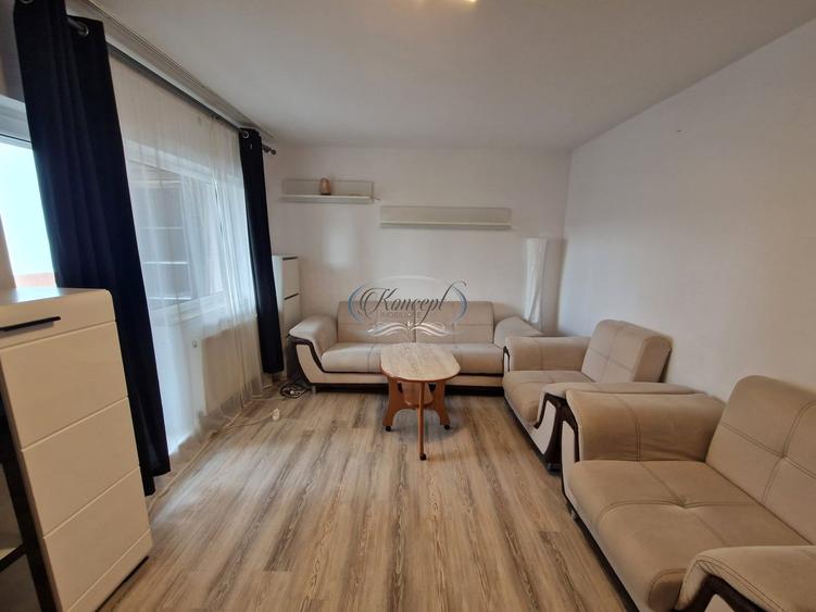 Apartament cu 3 camere decomandat, mobilat în Între Lacuri