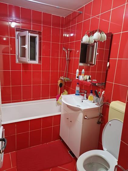 Apartament cu 2 camere decomandat în Luncă