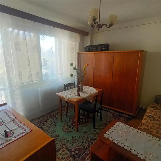 Apartament cu 2 camere semidecomandat în Apollo