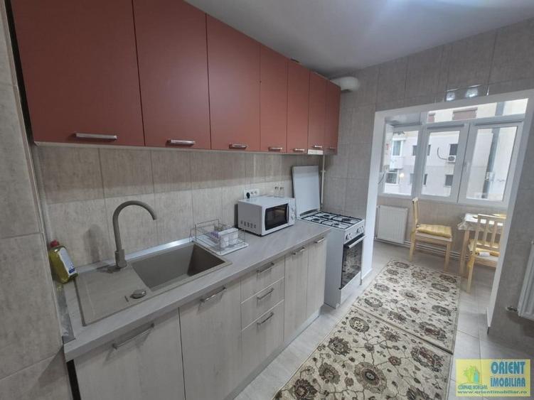 Dacia, bd. Tomis, de inchiat 2 camere, decomandat, mobilat, renovat - 7