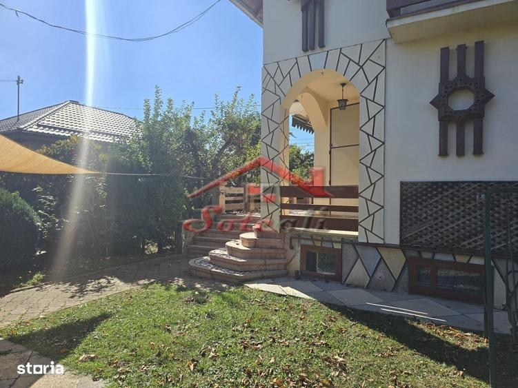 Casă cu 4 camere cu Teren 1173 Mp în Bănești