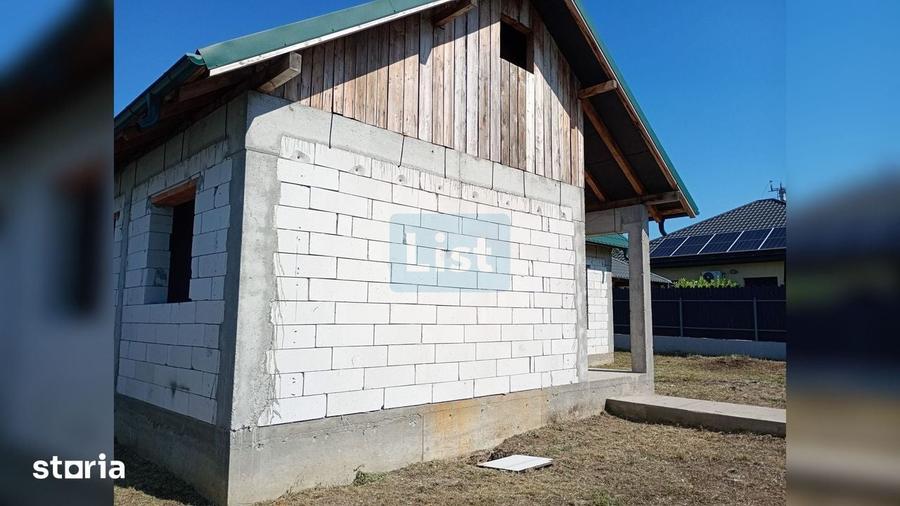 Casă cu 3 camere cu Teren 275 Mp în Braniștea