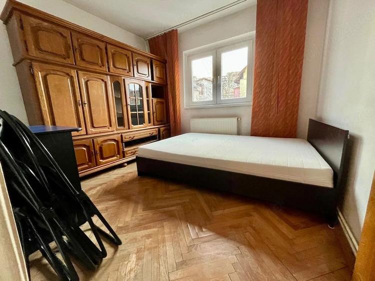 Apartament cu 3 camere decomandat în Simion Bărnuțiu