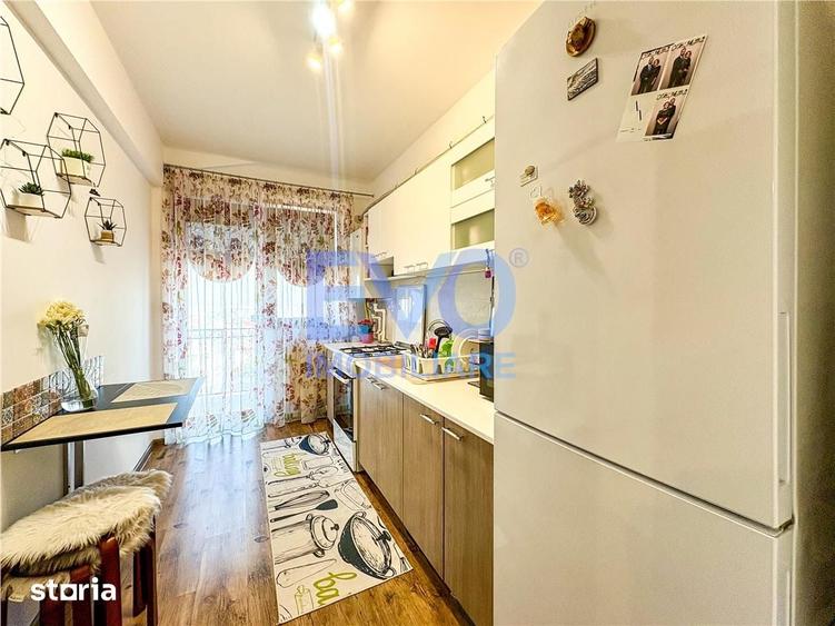 Apartament cu 2 camere decomandat în Galata