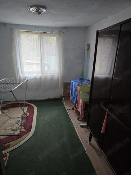 Casă cu 3 camere cu Teren 400 Mp în Mărculești