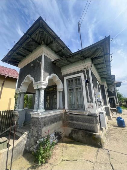 Casă cu 3 camere cu Teren 1196 Mp în Predești
