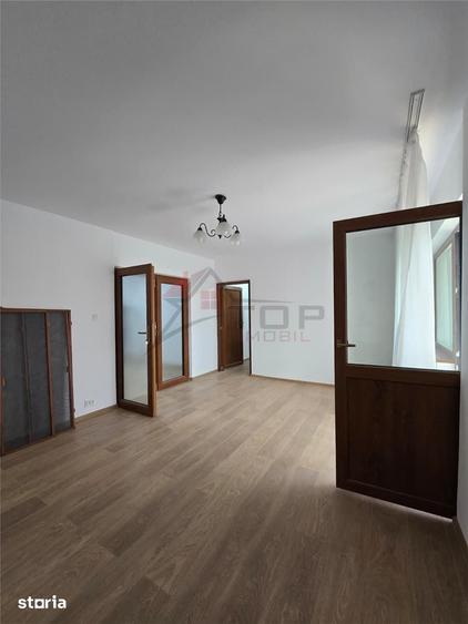 Zimbru - Tigarete, 3 camere decomandat 81mp, bloc din 91 - 5