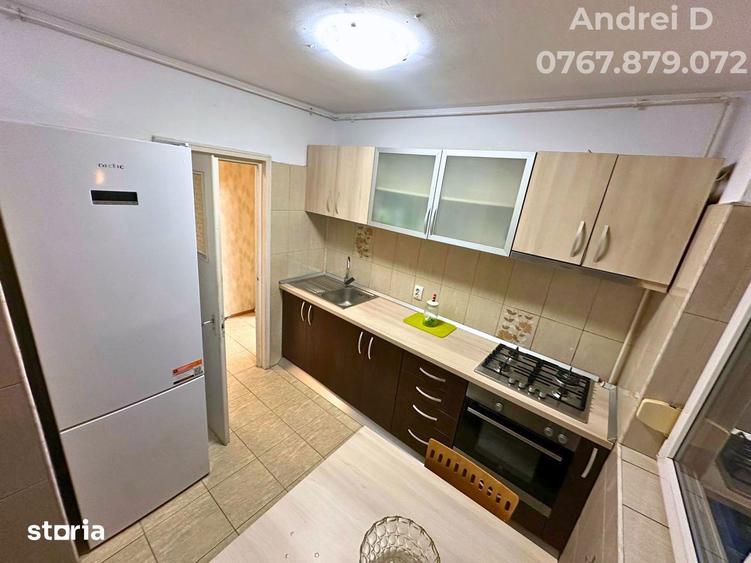 Apartament cu 3 camere semidecomandat în Drumul Taberei