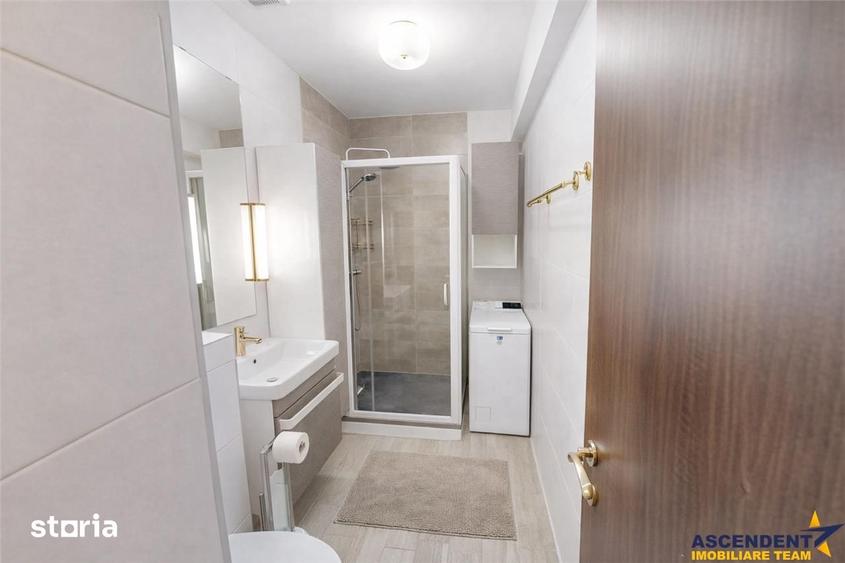 Apartament cu 4 camere, mobilat în Central
