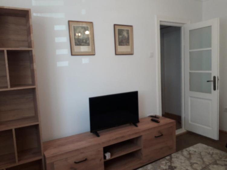 Apartament cu 2 camere decomandat în Ultracentral