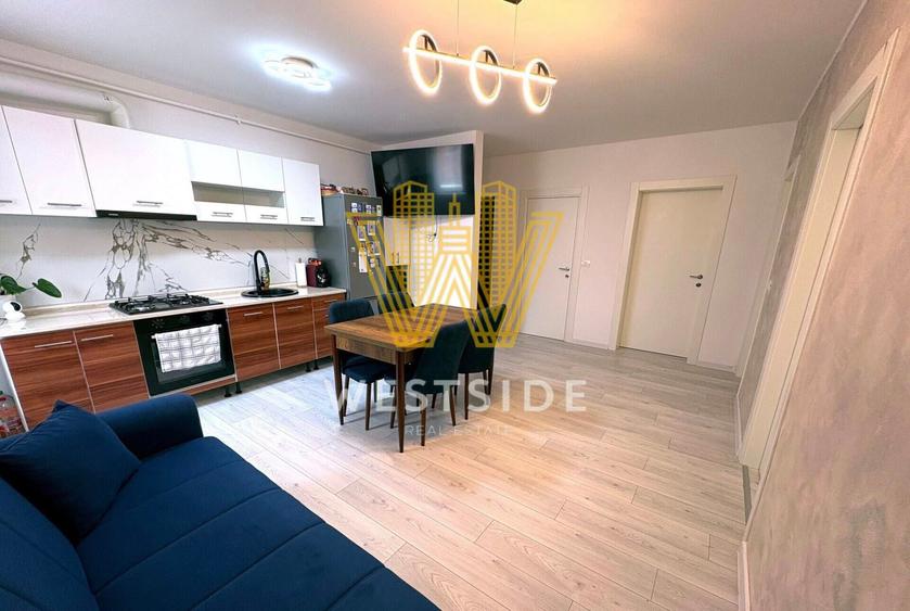 Apartament cu 3 camere decomandat, mobilat în Girocului