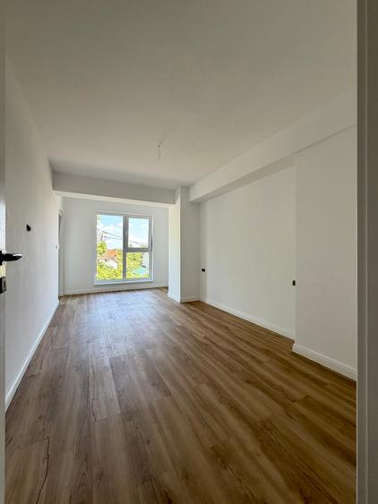 Apartament cu 3 camere decomandat în Păcurari