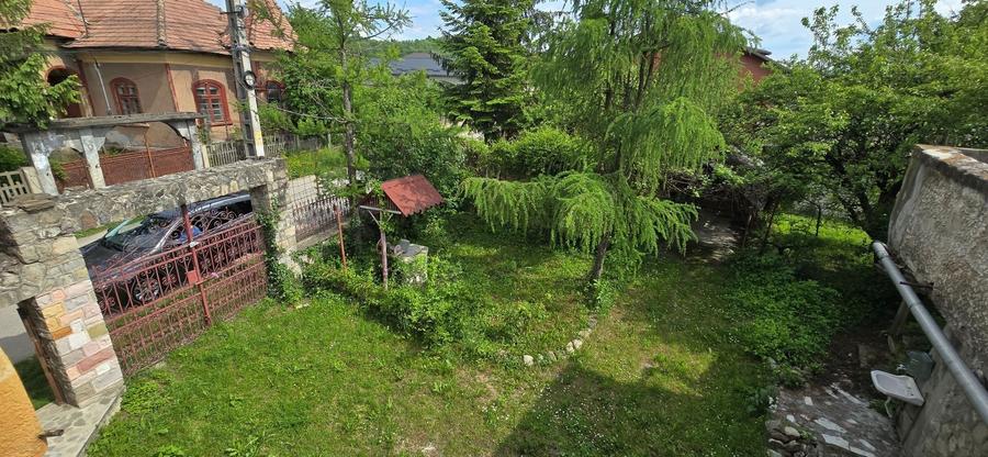 Vânzare proprietate - Casă tip conac, teren și anexă, într-un cadru natural spec - 21