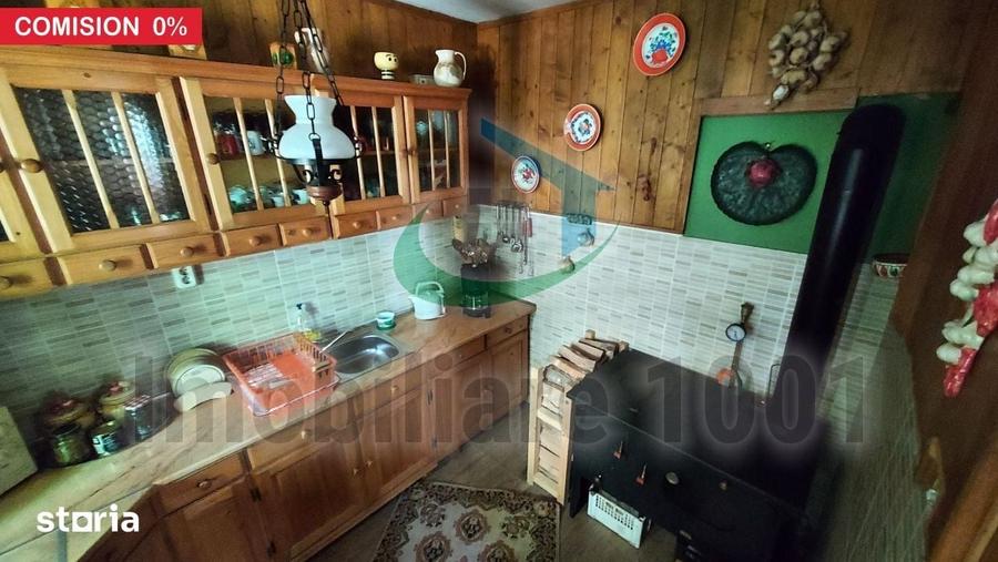 Casă cu 6 camere cu Teren 945 Mp în Firiza